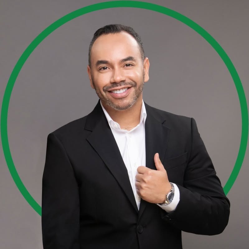 Portrait of Dr. Alexander Estacio